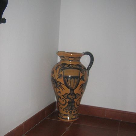 Apartamentos Turisticos Casa Cantillo Carmona  Bagian luar foto